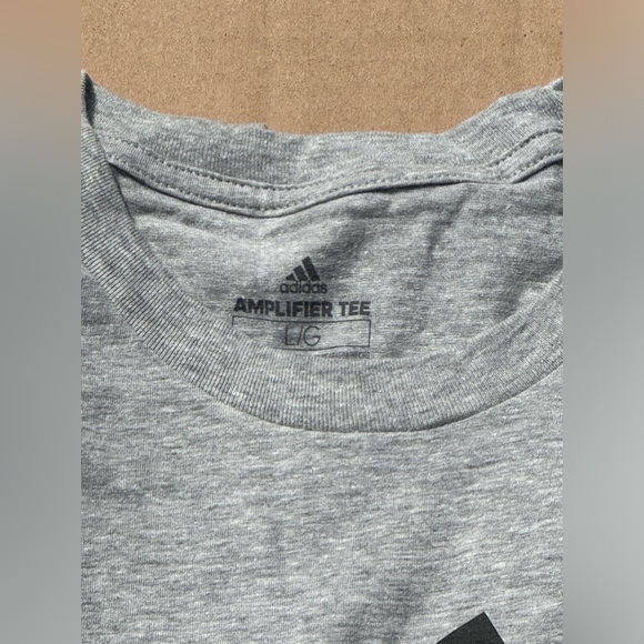 Adidas Large Graphic Tee - Picture 2 of 4